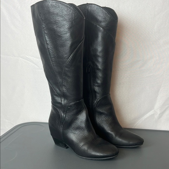 Anthropologie Naya Fjord Hidden Wedge Black Leather Knee-High Boots Size 7.5 - Picture 2 of 15